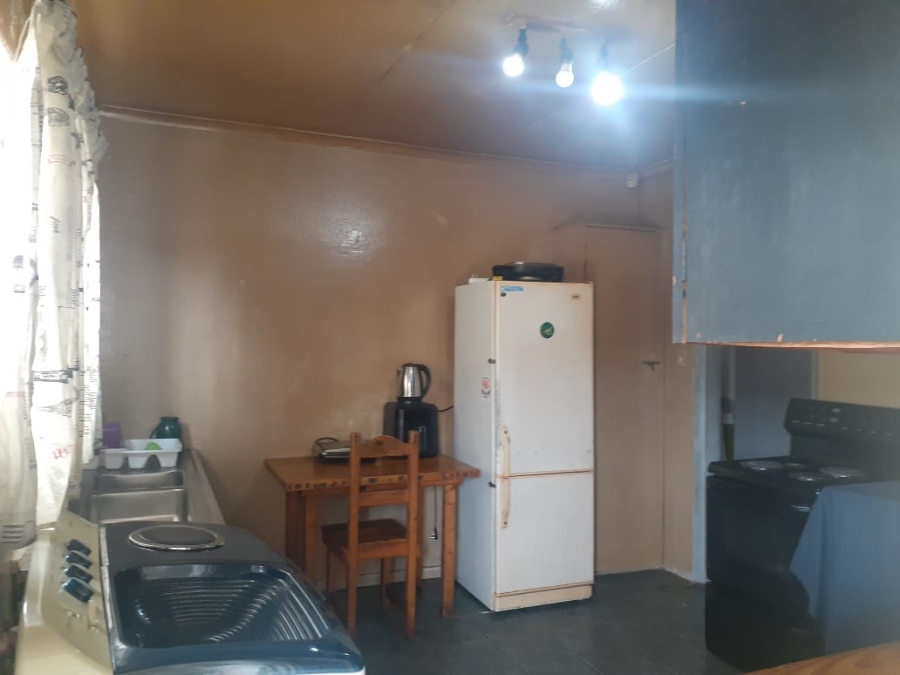 6 Bedroom Property for Sale in Algoa Park Eastern Cape